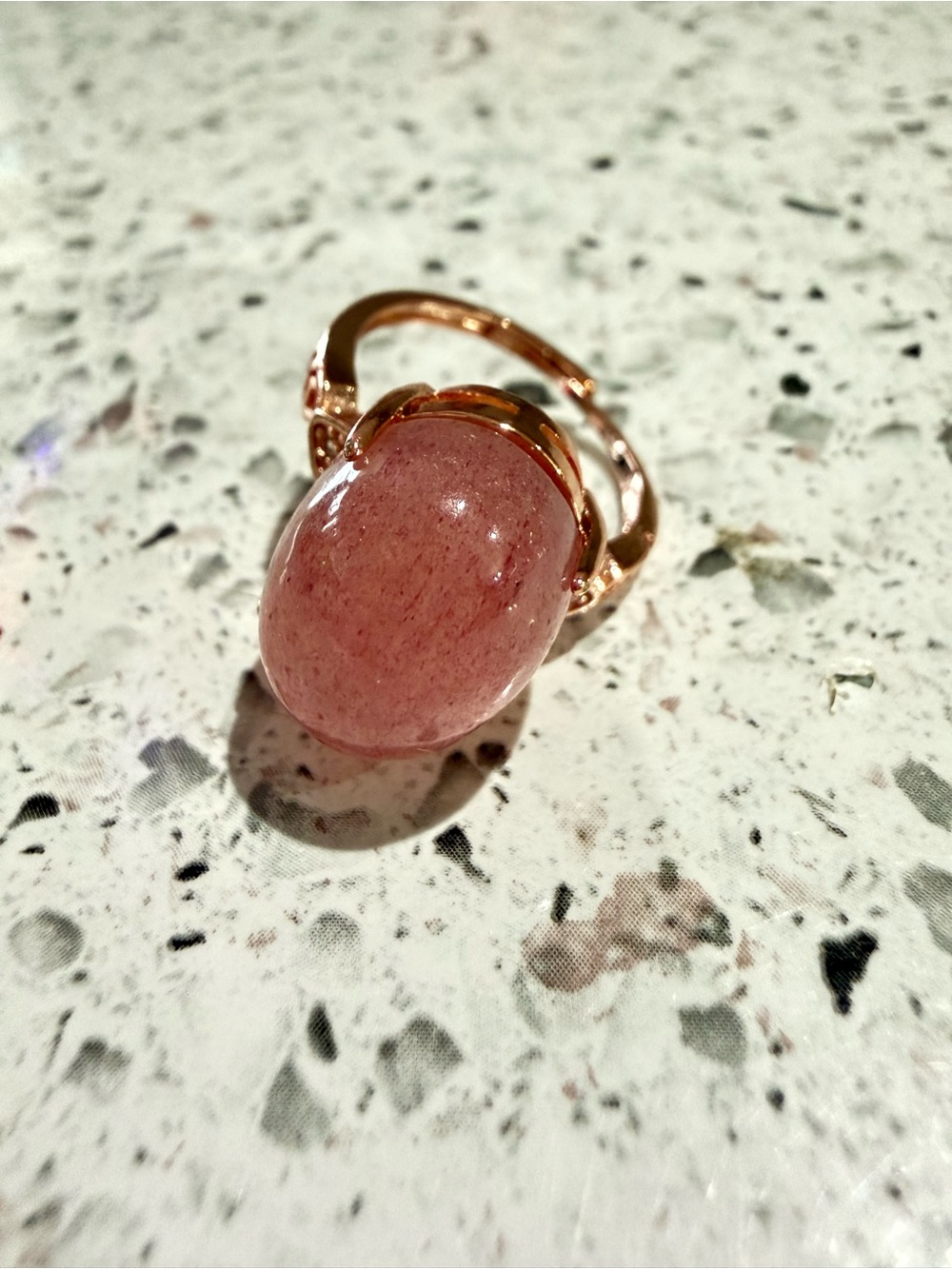 Strawberry Quartz Cabochon Ring，Adjustable Rose Gold Crystal Ring